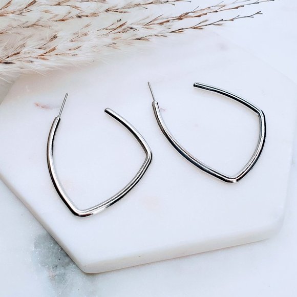 5 for $25 Geometric Half Hoop Statement Earrings - Picture 7 of 9
